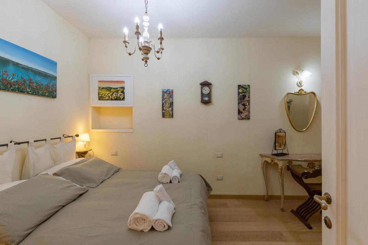 Pinocchio' S House In The Center Of Florence Ngoại thất bức ảnh